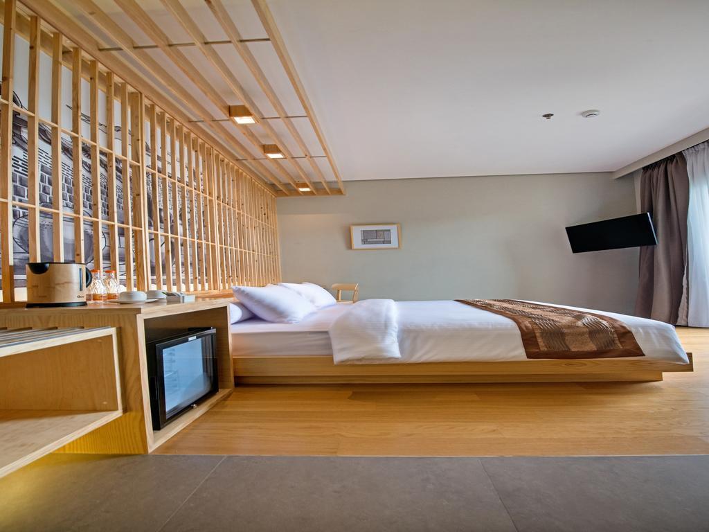 Tama Boutique Hotel Бандунг Екстер'єр фото